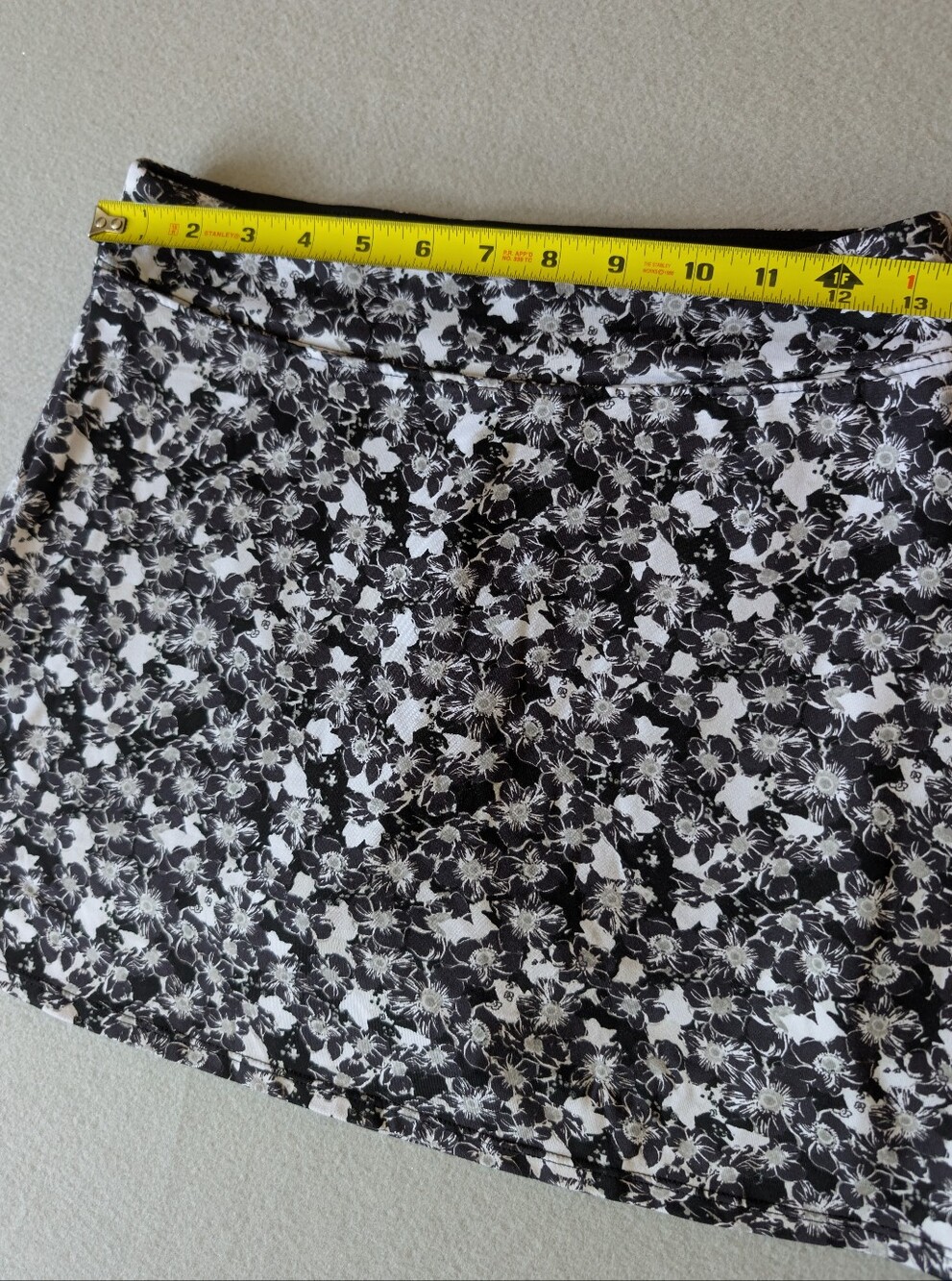 Black White Floral Athletic Skort Mini Skirt Sz XS Quick Dry Tennis Golf Sporty image 6